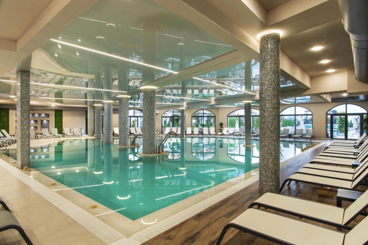 Casa Di Fiore Spa And Medical Hotel, Mineral Pools & Private Beach クラネヴォ エクステリア 写真 Spa center