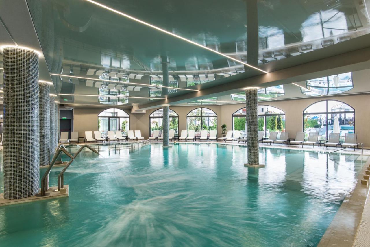 Casa Di Fiore Spa And Medical Hotel, Mineral Pools & Private Beach クラネヴォ エクステリア 写真 The spa at the Hotel