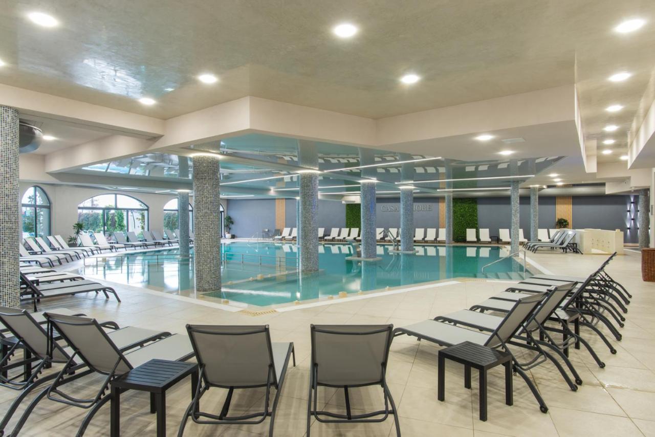 Casa Di Fiore Spa And Medical Hotel, Mineral Pools & Private Beach クラネヴォ エクステリア 写真 Spa center