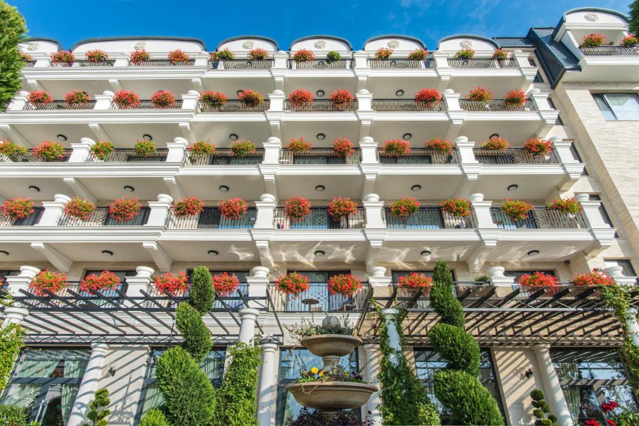 Casa Di Fiore Spa And Medical Hotel, Mineral Pools & Private Beach クラネヴォ エクステリア 写真